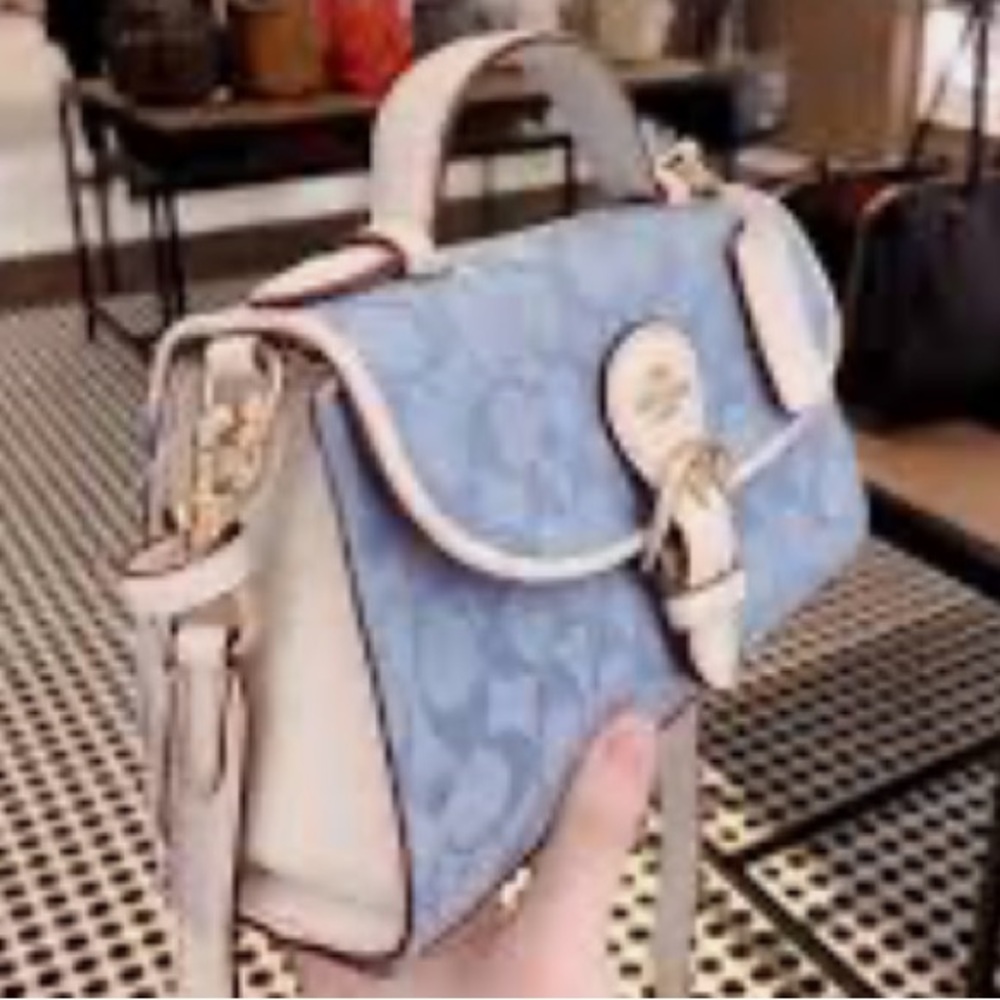NWT Coach Kleo Top Handle In Signature Chambray blue and white leather Strap - Picture 3 of 8